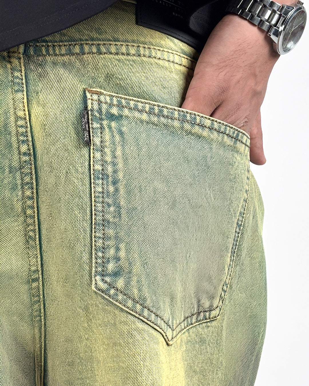 Vintage Blue Wide Flared Jeans